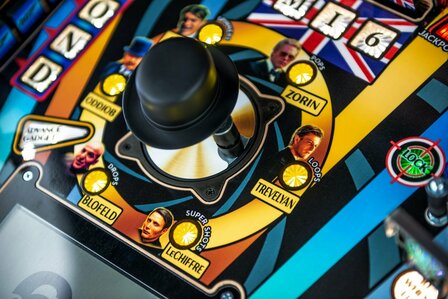 James Bond 007 (60th LE)