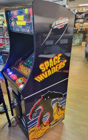 Space Invaders upright