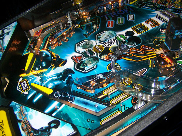 TRON: Legacy (Pro)