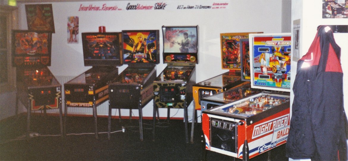 1994 - De High Score showroom boven Wolweze